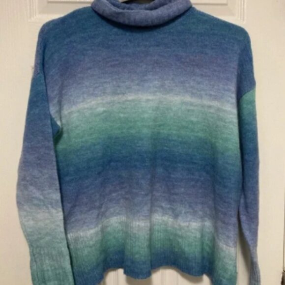 Theo & Spence Gradient Blue & Green Women's Wool Blend Turtleneck Sweater - Picture 1 of 8